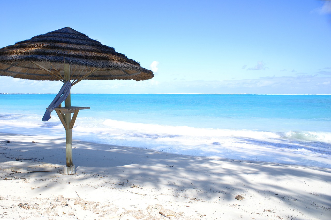 Punta Cana vs Bahamas: Comparing Beach Destinations